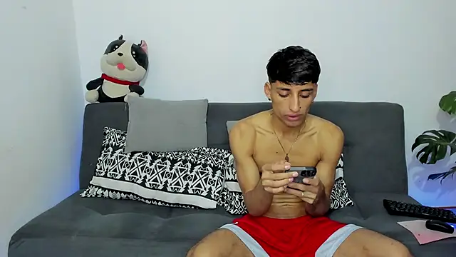 joe foxx online show from December 4, 2025, 12:04 pm