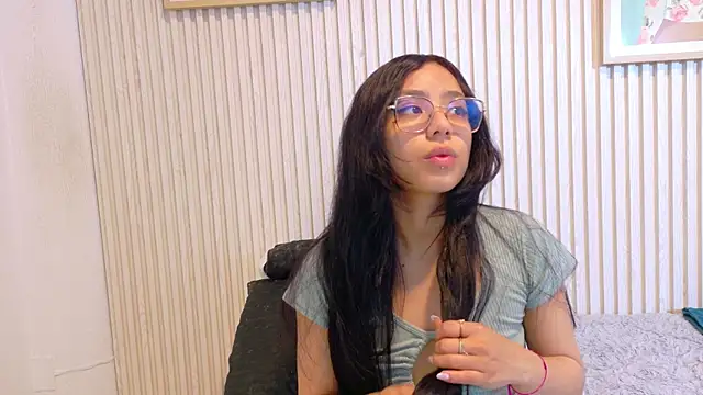 Abrilmirren online show from April 13, 2026, 11:25 am