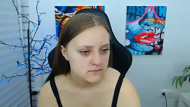 ArinaBelle online show from December 1, 2025, 12:11 am