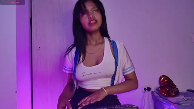 Snapshot of miamiller188 chatting on November 10, 2025, 11:21 pm miamiller188 online show from November 10, 2025, 11:21 pm