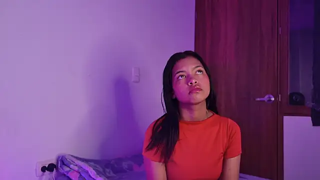 Snapshot of miamiller188 chatting on November 14, 2025, 11:30 pm miamiller188 online show from November 14, 2025, 11:30 pm