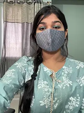 Snapshot of Lisa_afreen chatting on April 23, 2026, 6:31 am Lisa afreen online show from April 23, 2026, 6:31 am