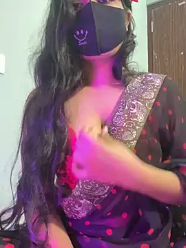 Snapshot of Lisa_afreen chatting on October 13, 2025, 3:24 pm Lisa afreen online show from October 13, 2025, 3:24 pm