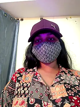 Snapshot of Lisa_afreen chatting on October 5, 2025, 6:26 am Lisa afreen online show from October 5, 2025, 6:26 am