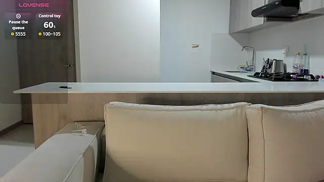 val69  online show from November 2, 2025, 11:43 pm