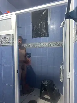 Sk3m veryhot online show from November 20, 2025, 7:31 am