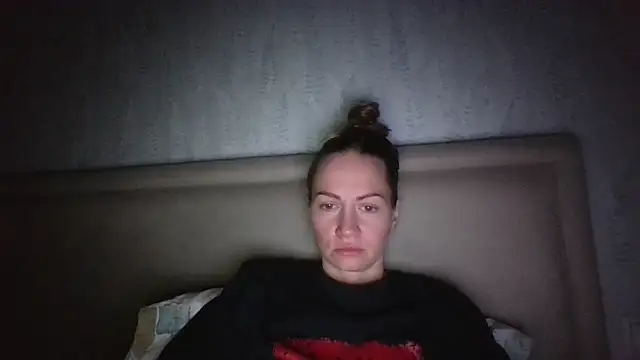 Thavione online show from February 27, 2026, 9:03 pm