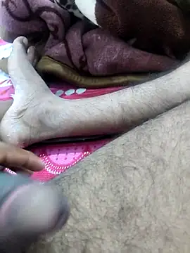 Snapshot of Pussy_fucker1307 chatting on November 21, 2025, 5:56 pm Pussy fucker1307 online show from November 21, 2025, 5:56 pm