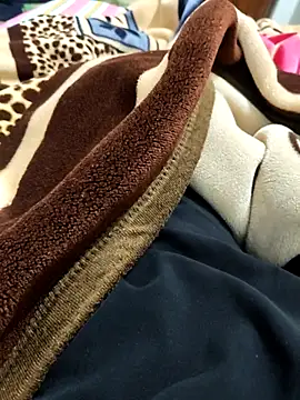 Snapshot of Pussy_fucker1307 chatting on November 27, 2025, 4:18 pm Pussy fucker1307 online show from November 27, 2025, 4:18 pm