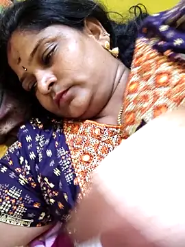 navyasree143 online show from October 8, 2025, 5:35 pm