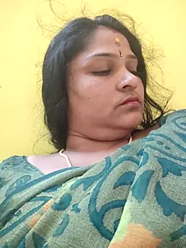 navyasree143 online show from October 8, 2025, 5:31 am