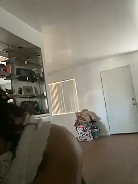 pmonie online show from September 30, 2025, 5:41 pm