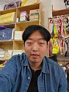 inkwon21 online show from October 13, 2025, 2:35 am