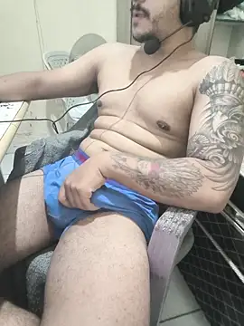 gtzmoreno online show from July 19, 2026, 6:44 am