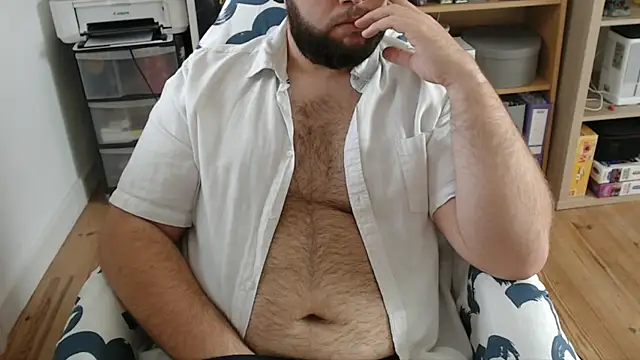 Snapshot of chubbear_fr chatting on October 21, 2025, 10:25 am chubbear fr online show from October 21, 2025, 10:25 am