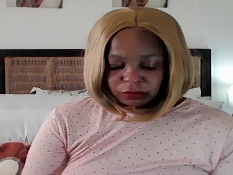 Blacksashaxx online show from May 8, 2026, 8:51 am