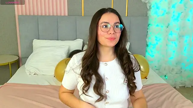 Snapshot of GabiBatista chatting on November 13, 2025, 5:11 am GabiBatista online show from November 13, 2025, 5:11 am