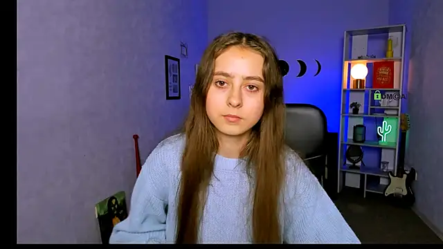 rebecca smile online show from November 18, 2025, 2:20 pm