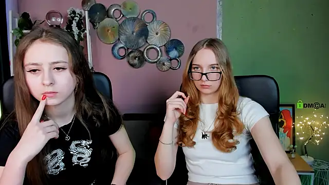 rebecca smile online show from February 26, 2026, 1:11 pm