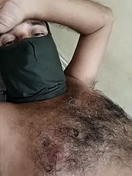 RaviLoveUAll online show from November 9, 2025, 6:34 pm