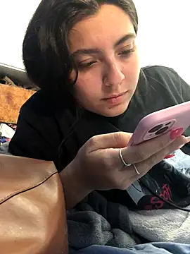 larj021bb online show from November 10, 2025, 8:14 pm