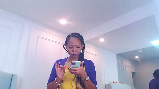 Snapshot of ChantalGarner chatting on November 7, 2025, 1:04 pm ChantalGarner online show from November 7, 2025, 1:04 pm