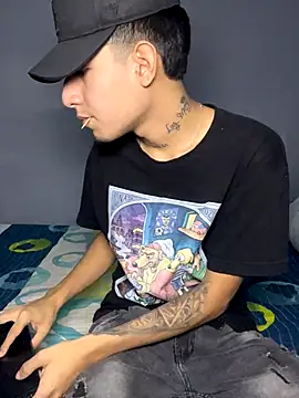 Snapshot of cristyan_arias chatting on November 5, 2025, 3:26 pm cristyan arias online show from November 5, 2025, 3:26 pm