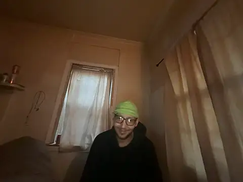 ThrowedWorldWide online show from December 16, 2025, 12:31 pm