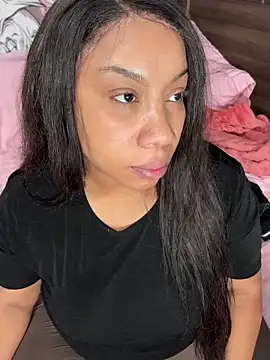 Snapshot of NeliaHexxen chatting on October 24, 2025, 2:10 am NeliaHexxen online show from October 24, 2025, 2:10 am