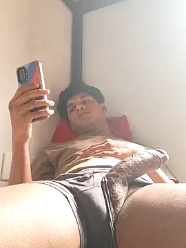 BIG DICK  BOY online show from December 18, 2025, 8:41 am