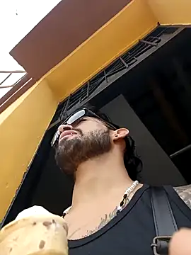 kingbickcockDn online show from October 3, 2025, 3:46 pm