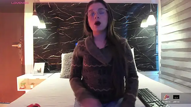 Snapshot of ZOE_LE chatting on March 4, 2026, 11:40 am ZOE LE online show from March 4, 2026, 11:40 am