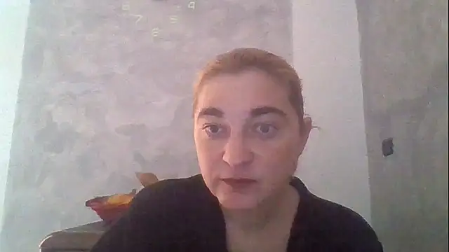 Snapshot of GoldenAngelMilf chatting on February 19, 2026, 12:13 pm GoldenAngelMilf online show from February 19, 2026, 12:13 pm