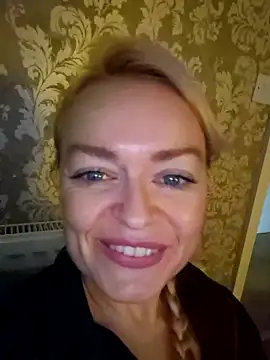 demidelightfulxx online show from October 8, 2025, 6:59 am