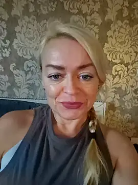 demidelightfulxx online show from November 6, 2025, 8:07 am