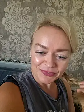 demidelightfulxx online show from September 30, 2025, 11:49 am