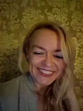 demidelightfulxx online show from September 28, 2025, 6:42 am