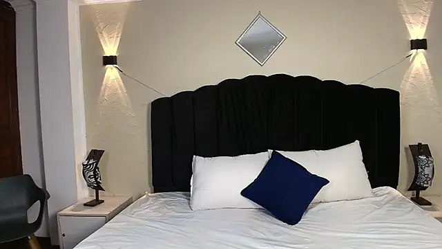 GabySweett  online show from October 14, 2025, 11:44 am