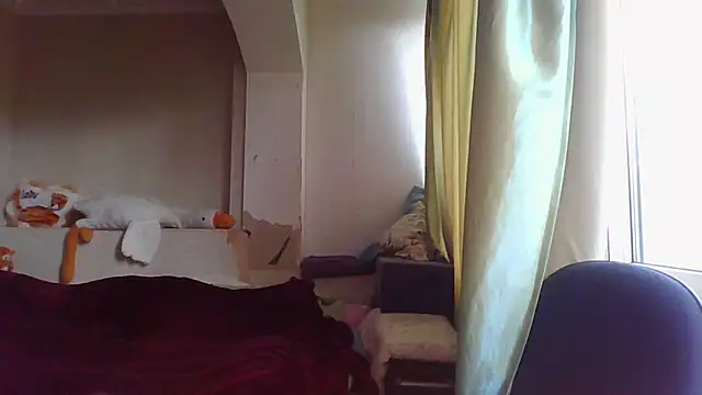 QueenMomyS online show from October 28, 2025, 10:14 am