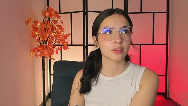 Snapshot of Sweet_pay chatting on November 19, 2025, 1:00 pm Sweet pay online show from November 19, 2025, 1:00 pm