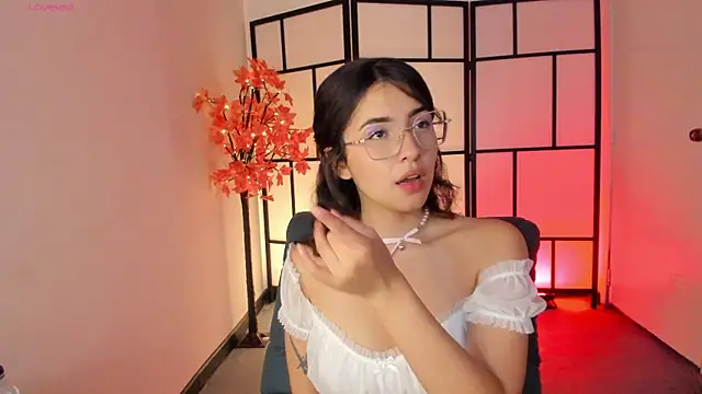 Snapshot of Sweet_pay chatting on December 19, 2025, 12:29 pm Sweet pay online show from December 19, 2025, 12:29 pm