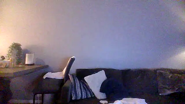 Snapshot of ElviraRose chatting on October 9, 2025, 5:02 pm ElviraRose online show from October 9, 2025, 5:02 pm
