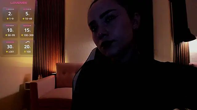 Snapshot of MAGIC_VERA chatting on May 7, 2026, 12:08 pm MAGIC VERA online show from May 7, 2026, 12:08 pm