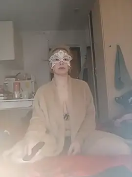 Snapshot of Conny_Shellie chatting on November 26, 2025, 8:31 pm Conny Shellie online show from November 26, 2025, 8:31 pm