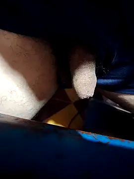 Snapshot of Sir_clouden chatting on November 7, 2025, 2:49 am Sir clouden online show from November 7, 2025, 2:49 am