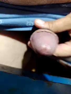 Snapshot of Sir_clouden chatting on November 22, 2025, 7:13 pm Sir clouden online show from November 22, 2025, 7:13 pm