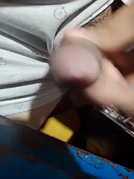 Snapshot of Sir_clouden chatting on September 28, 2025, 9:00 pm Sir clouden online show from September 28, 2025, 9:00 pm