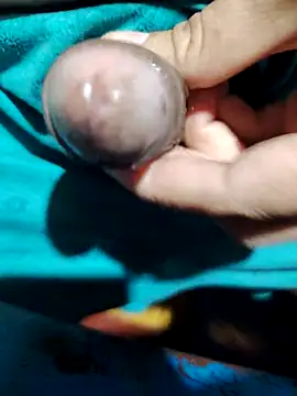 Snapshot of Sir_clouden chatting on October 18, 2025, 9:28 pm Sir clouden online show from October 18, 2025, 9:28 pm