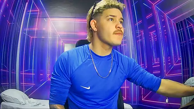 AlexPiersss online show from September 30, 2025, 7:09 pm