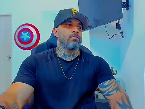 JoshRigby online show from October 21, 2025, 7:24 pm